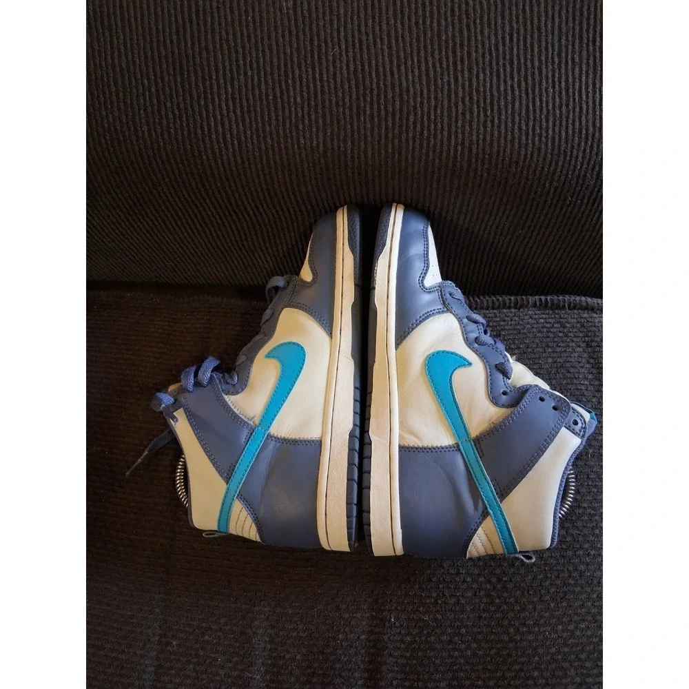 Nike Dunk High Kids 2.5Y Blue & White‎ Basketball Sneakers
